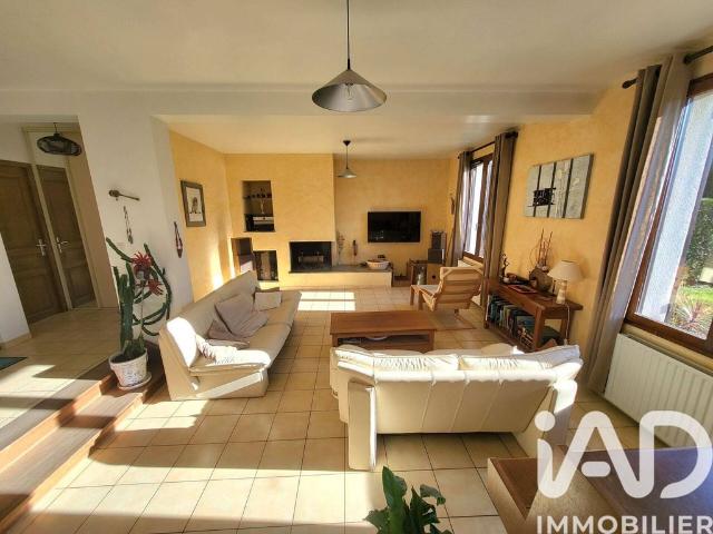Villa vente à Versailles, Jouy-en-josas