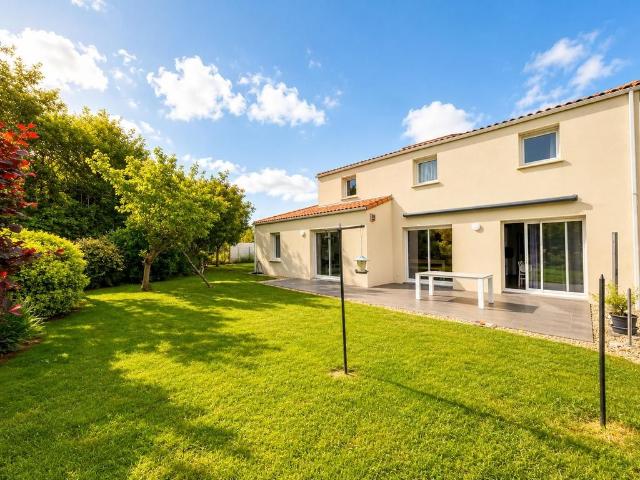 Villa vente à La Roche-sur-Yon, Nesmy