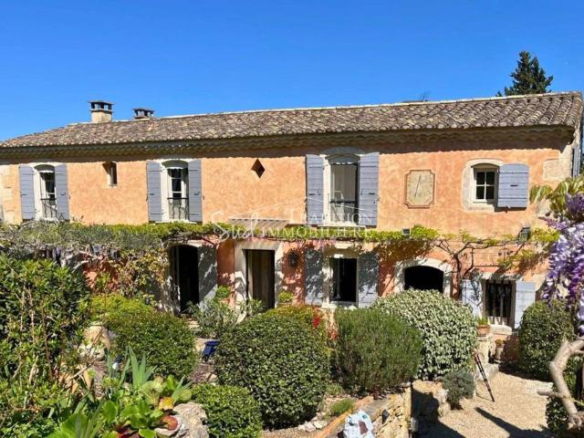 Villa vente à Saint-Étienne-du-Grès, Bouches-du-Rhône