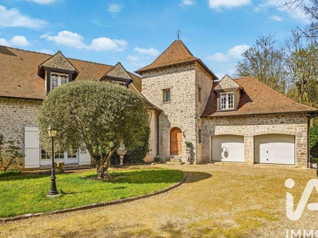 Villa vente à Créteil, Santeny