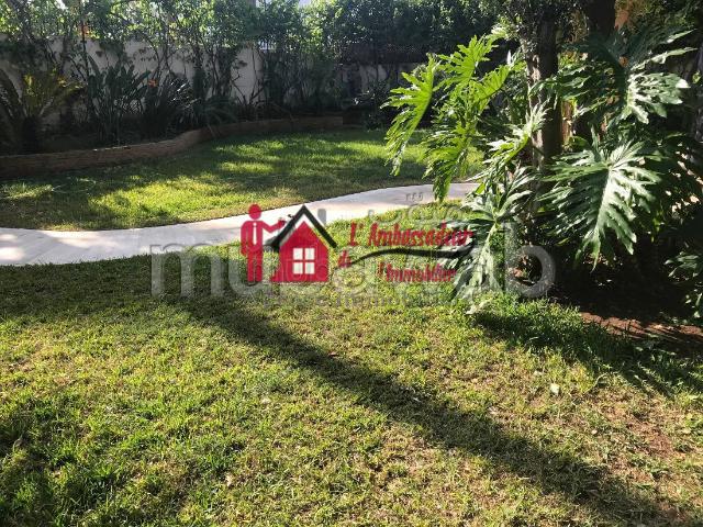 Villa vente à Anfa, Gharb-Chrarda-Beni Hssen