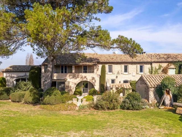 Villa vente à Arles, Eygalières