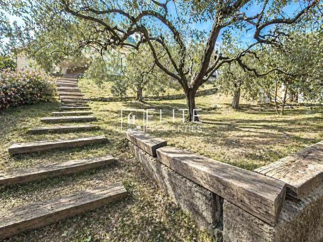 Villa vente à Grasse, La Roquette-sur-siagne