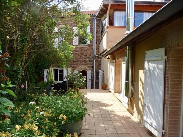 Villa vente à France métropolitaine, L'isle-jourdain