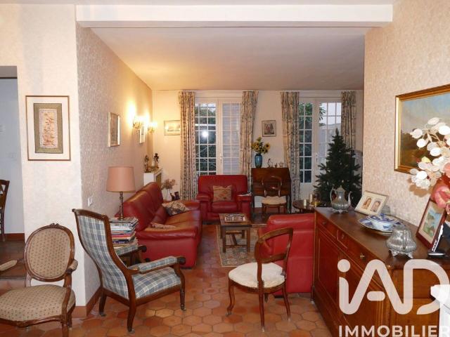 Villa vente à Saint-Germain-en-Laye, Maisons-laffitte