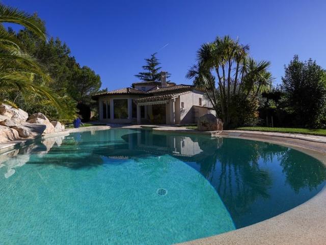 Villa vente à France métropolitaine, Meyreuil