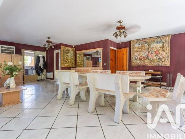 Villa vente à Palaiseau, Sainte-geneviève-des-bois