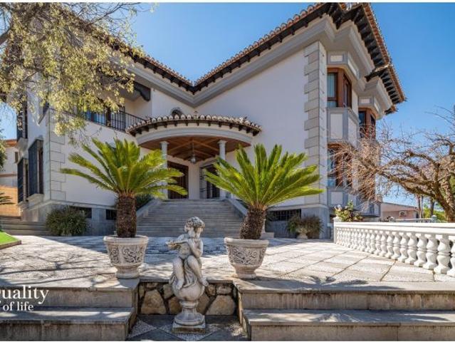 Casa en venta en Comarca de la Vega de Granada, Andalucía