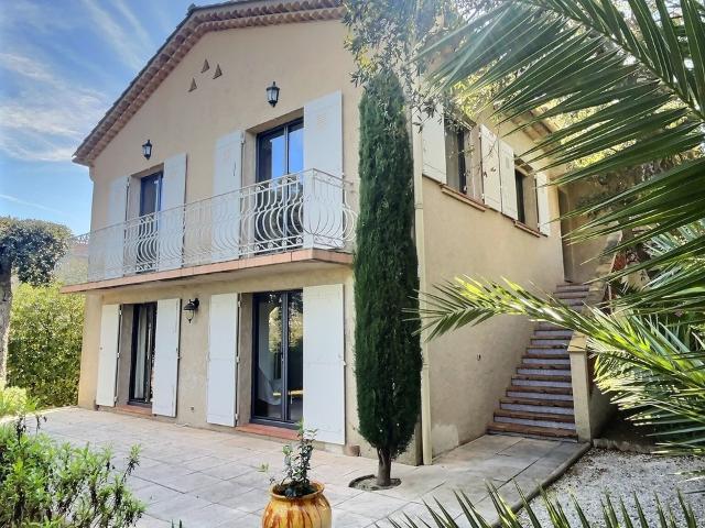 Maison vente à Arrondissement de Draguignan, Sainte-maxime