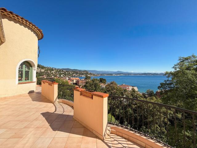 Maison vente à Grasse, Théoule-sur-mer