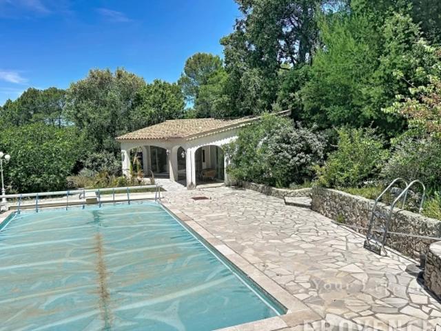 Maison vente à Brignoles, Le Thoronet