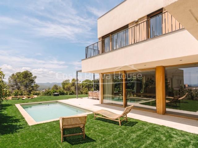 Casa en venta en Cantallops, Begur
