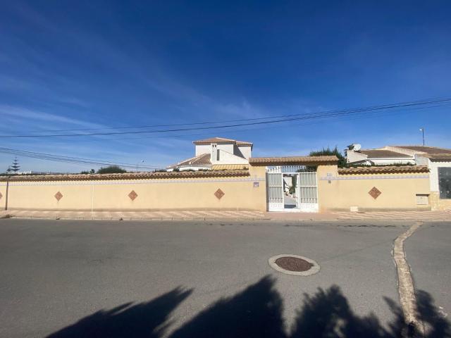 Chalet en venta en el Baix Segura / La Vega Baja, Valencia