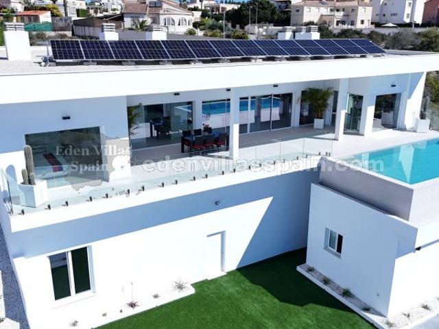 Casa en venta en la Marina, el Baix Vinalopó