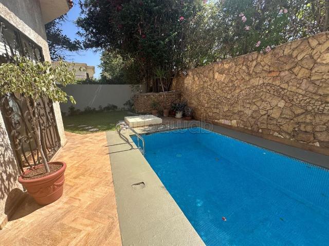 Villa vente à Anfa, Gharb-Chrarda-Beni Hssen