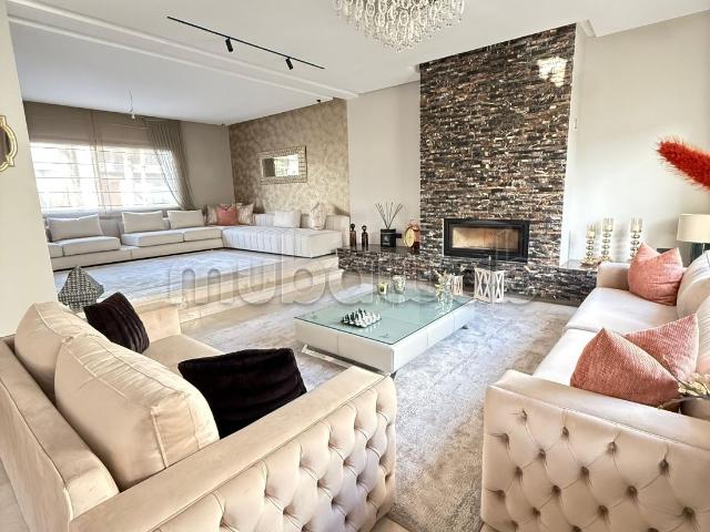 Villa vente à Bouskoura, Gharb-Chrarda-Beni Hssen