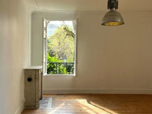 Appartement vente à Paris 20e Arrondissement, Paris