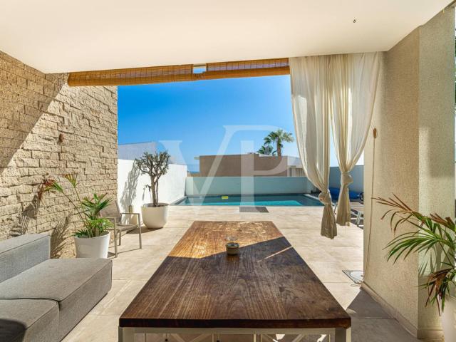 Chalet en venta en Fañabé, Adeje
