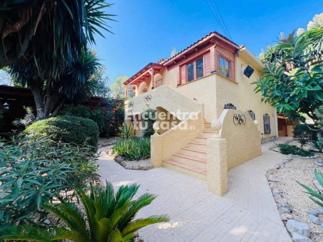 Chalet en alquiler en la Marina Baixa, Valencia