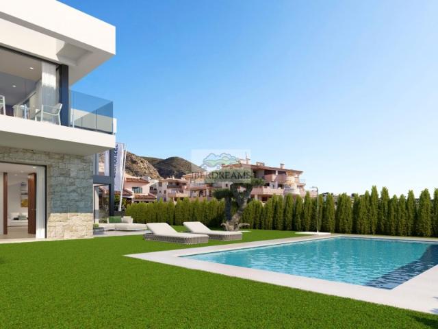 Chalet en venta en la Marina Baixa, Valencia