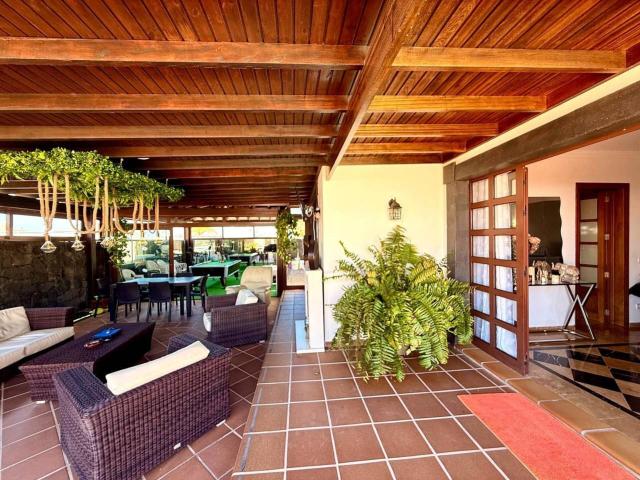 Chalet en venta en Playa Blanca, Yaiza