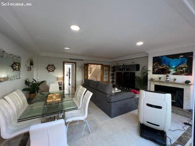 Casa en venta en Valencia De Las Torres, Vera