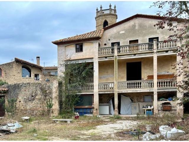 Casa en venta en Flaçà