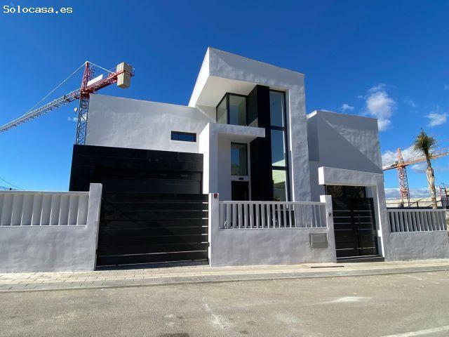 Casa en venta en Málaga Del Fresno, Colinas del Limonar