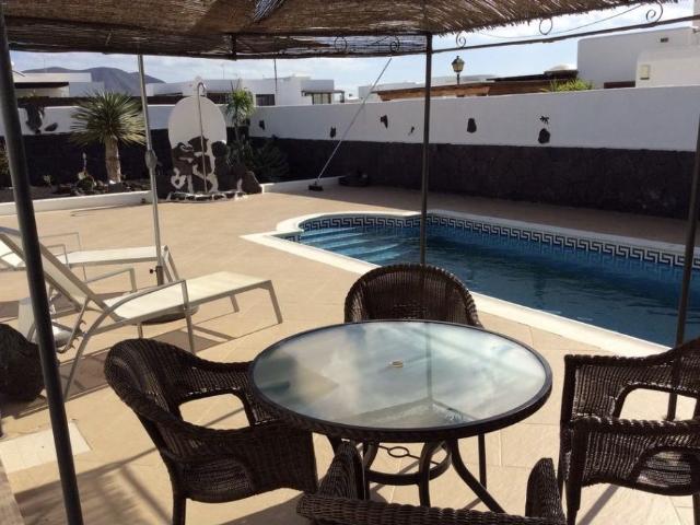 Chalet en venta en Playa Blanca, Yaiza