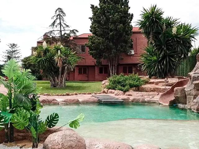 Chalet en venta en Montcanyada, Paterna