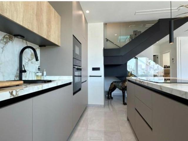 Casa en alquiler en la Marina Baixa, Valencia
