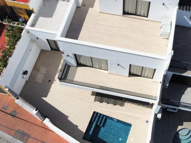 Casa en venta en Arroyo de la Miel-Benalmádena Costa, Costa del Sol Occidental
