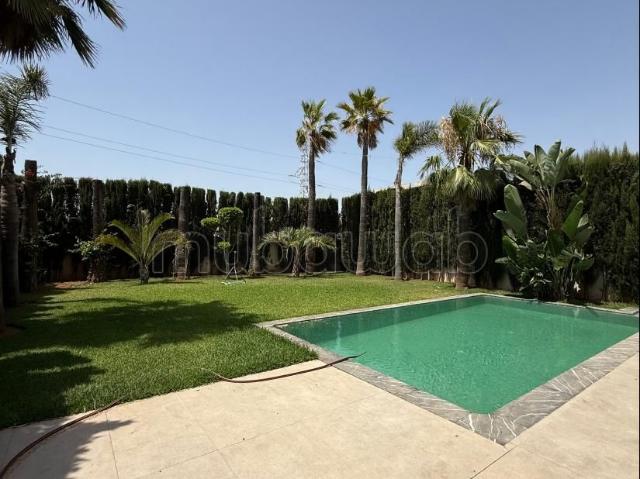 Villa vente à Bouskoura, Gharb-Chrarda-Beni Hssen