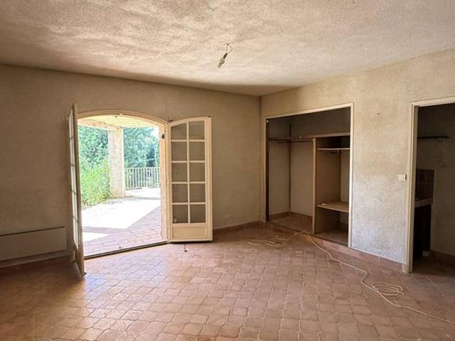 Villa vente à Arrondissement de Toulon, Le Pradet