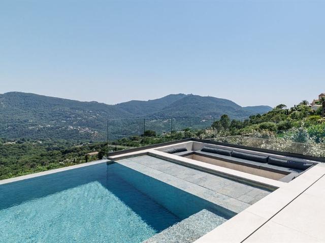 Villa vente à Arrondissement de Draguignan, Les Adrets-de-l'estérel
