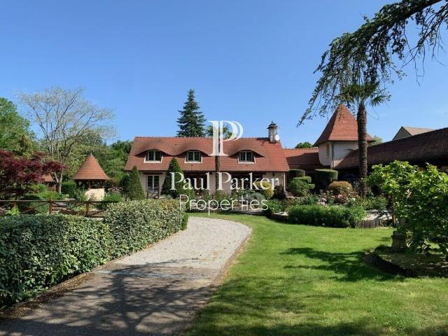 Villa vente à France métropolitaine, Montbizot