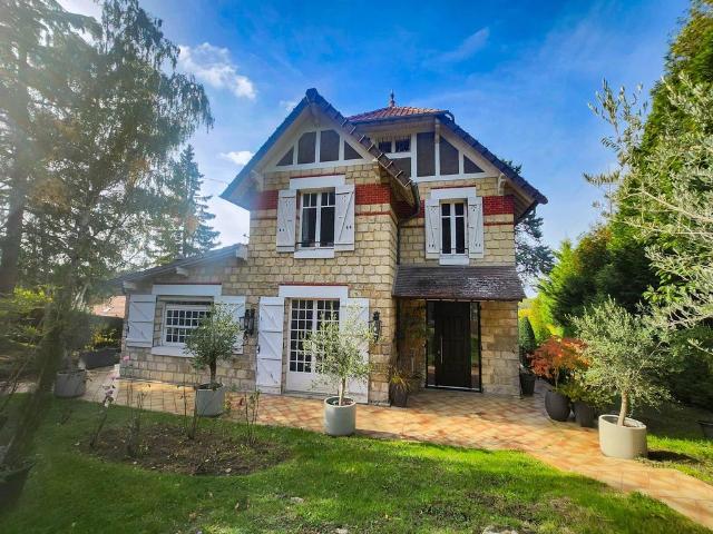 Villa vente à Pontoise, Nesles-la-vallée