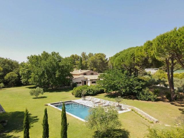 Villa vente à Aix-en-Provence, Aix-en-provence