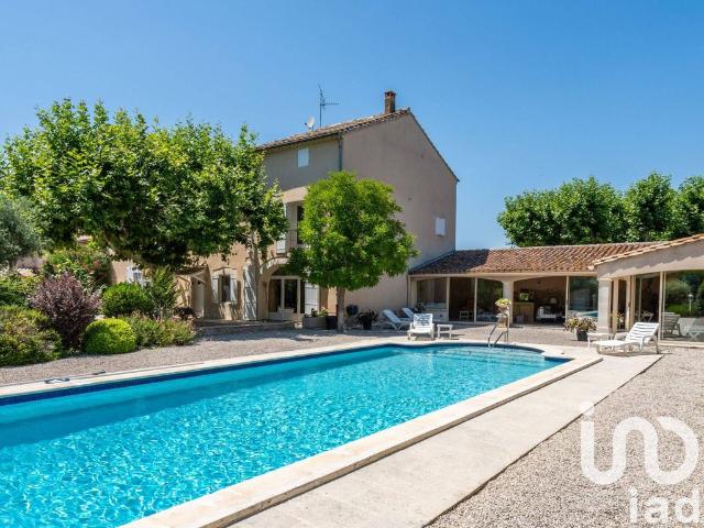 Villa vente à Avignon, Saint-saturnin-lès-avignon