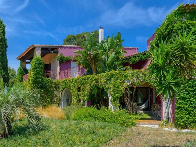 Villa vente à Arrondissement de Toulon, La Londe-les-maures
