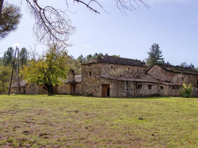 Villa vente à France métropolitaine, Aujac