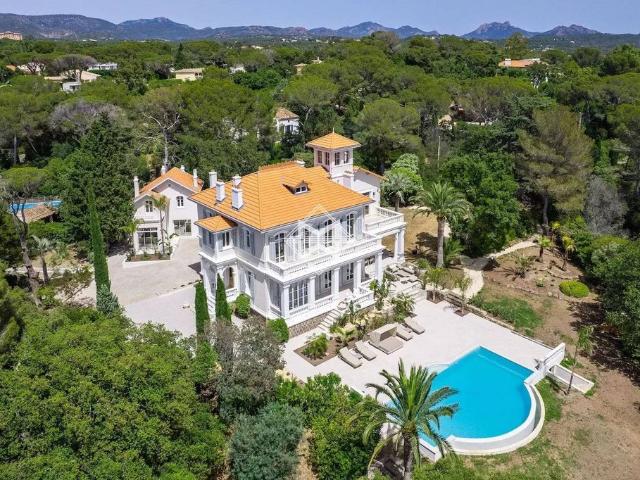 Villa vente à France métropolitaine, Saint-raphaël