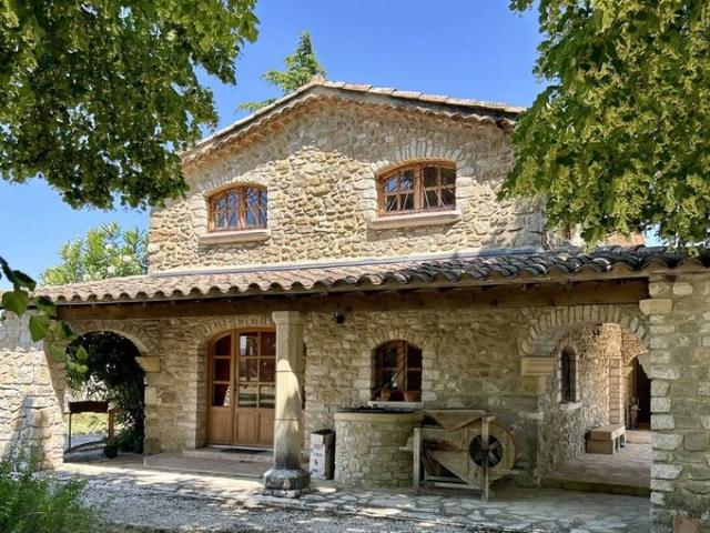 Villa vente à Nyons, La Bégude-de-mazenc