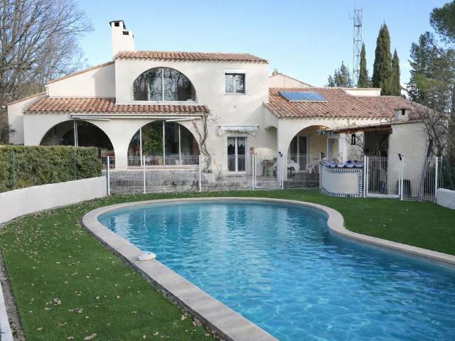 Villa vente à Lodève, Saint-martin-de-londres