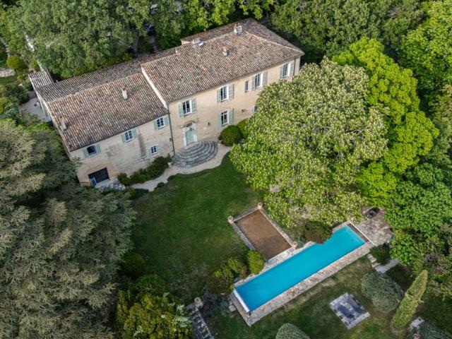 Villa vente à Aix-en-Provence, Aix-en-provence
