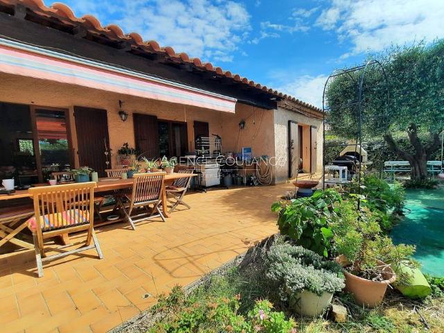 Villa vente à Arrondissement de Toulon, Saint-cyr-sur-mer