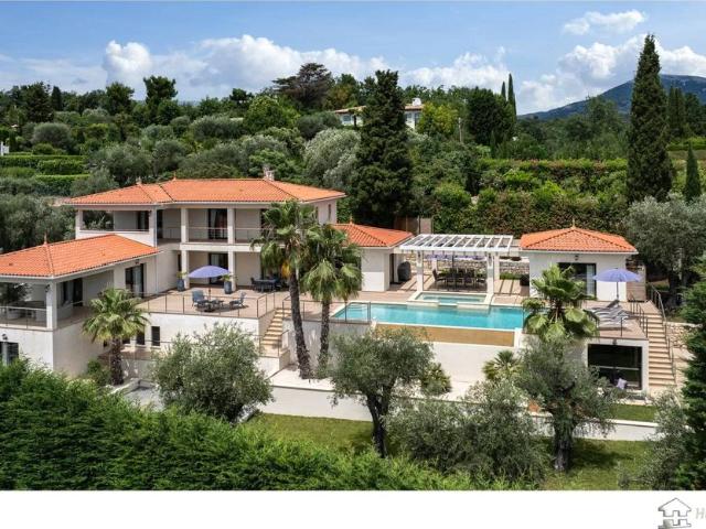Villa vente à Grasse, Châteauneuf-grasse