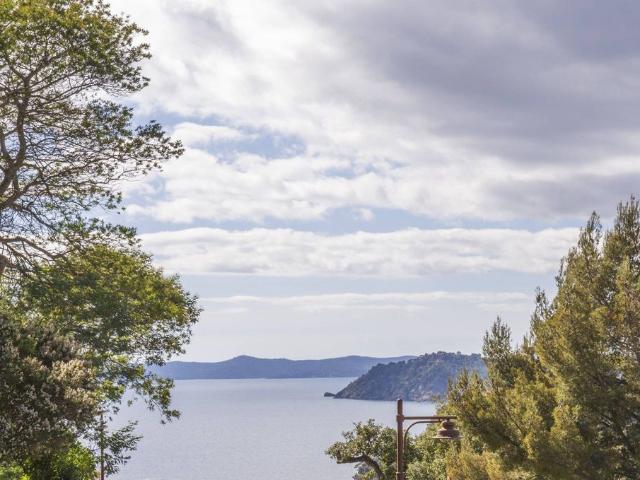 Villa vente à Arrondissement de Draguignan, Rayol-canadel-sur-mer