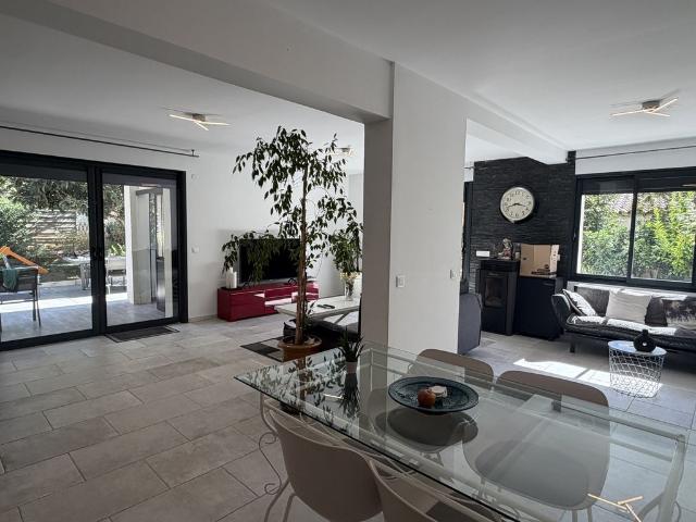 Villa location à Juvignac, Hérault