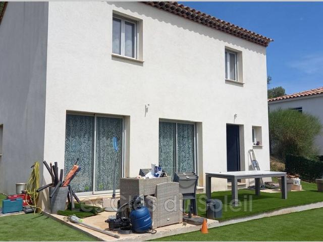 Villa vente à Arrondissement de Toulon, Le Revest-les-eaux